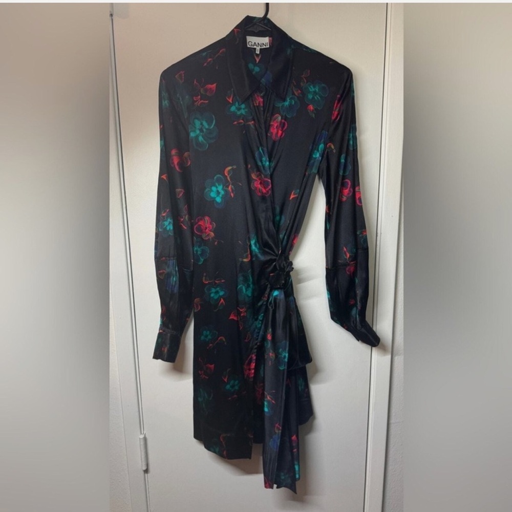 GANNI Black Silk Blend Red Blue Floral Long Puff Sleeves Wrap Mini Dress Size 42 - Picture 3 of 16